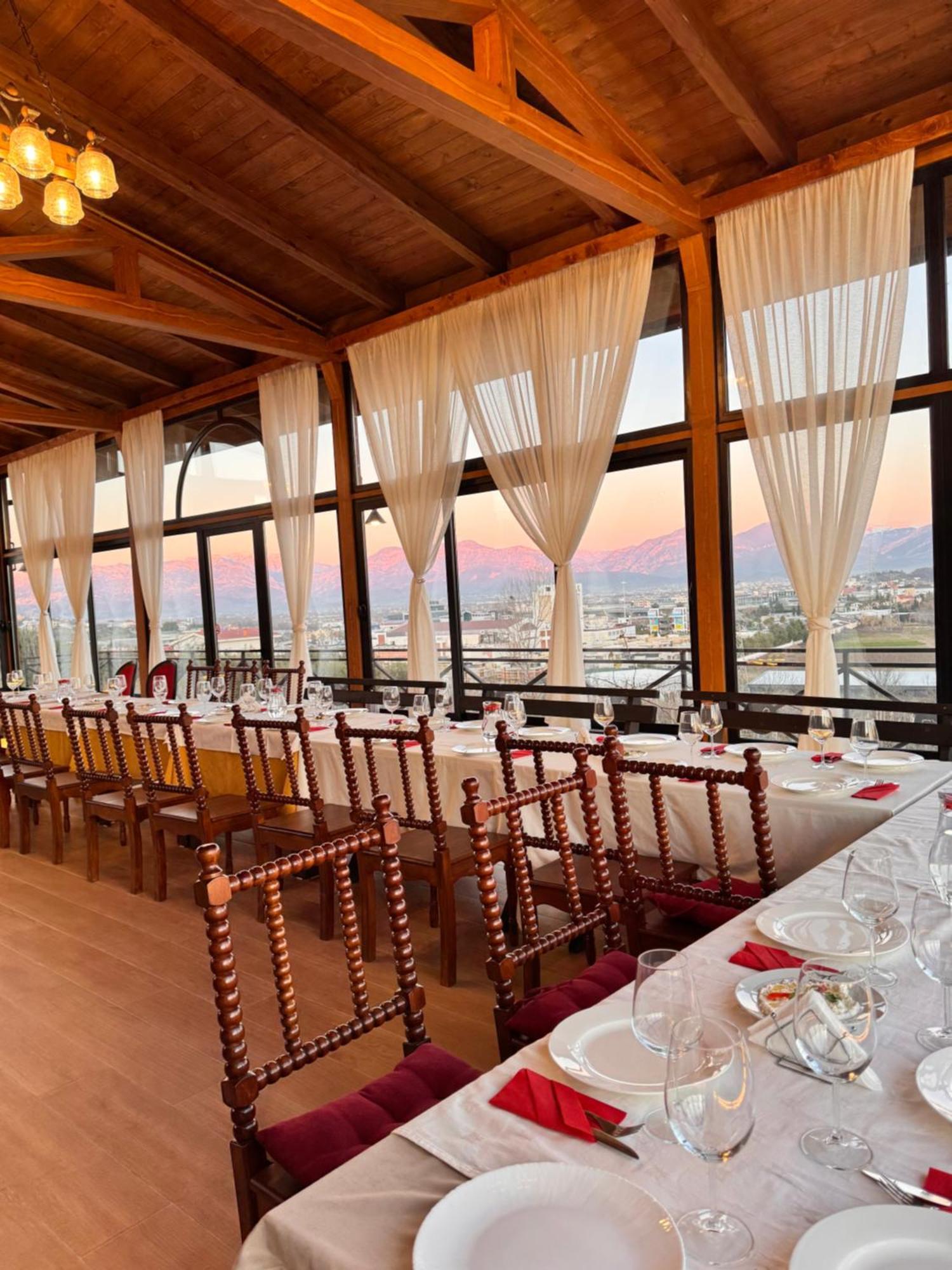 Shehi And Winery Guest house *